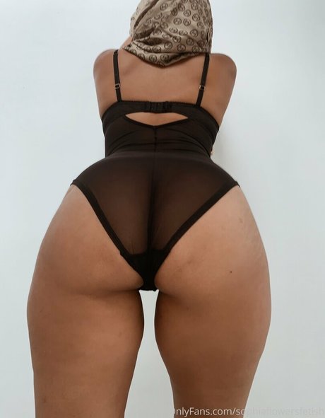 sophiatheminxfetish star pretty picture