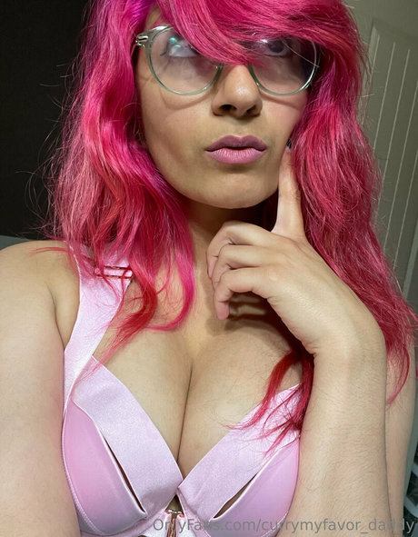 currymyfavor free nude actress photo