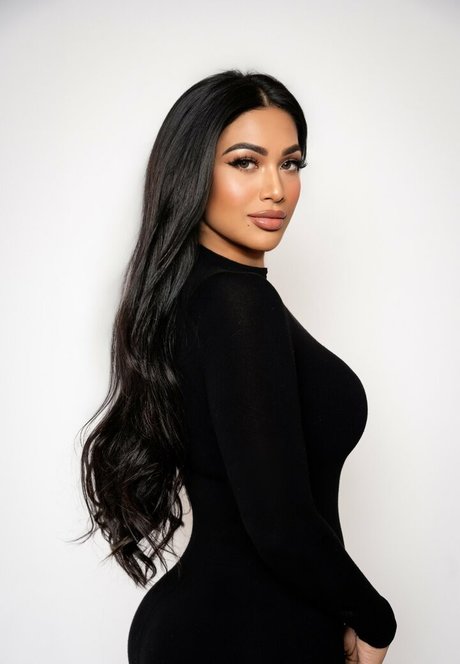 astrala23 high quality actress pics