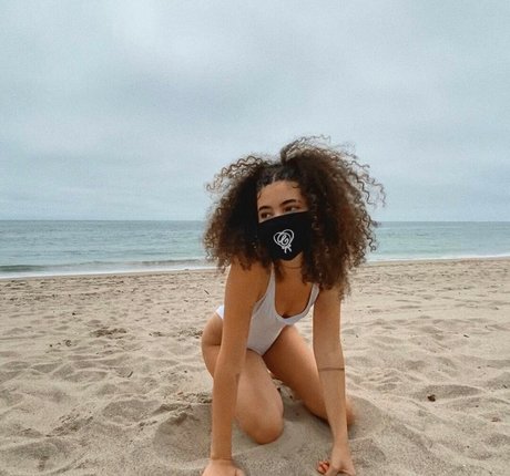 Teo Marcella pornstar adult image