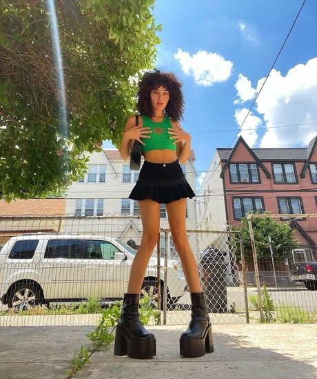 Teo Marcella xxx star pic