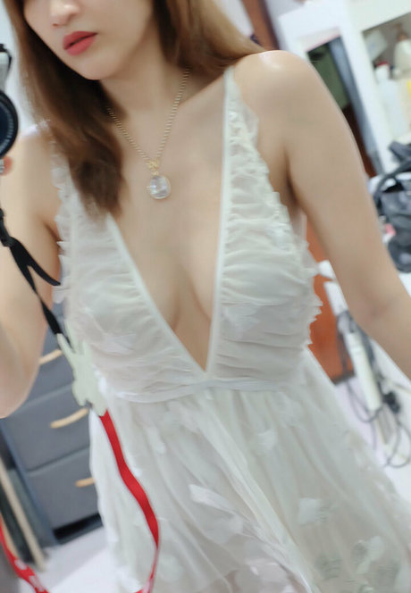 treenetpaenpet actress photo