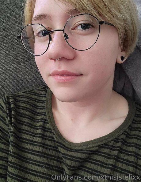 xthisisfelixx pornographic model pic