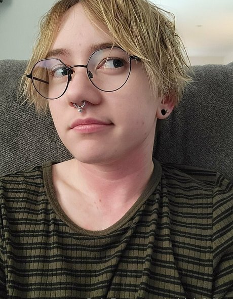 xthisisfelixx model nice images