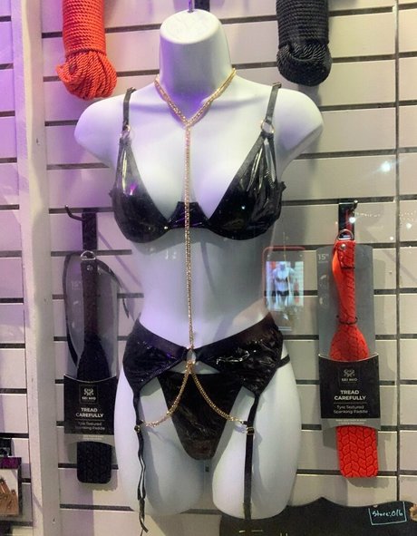 spicyy mamiana free model pics