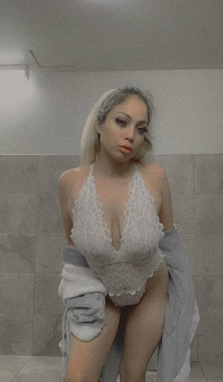 spicyy mamiana art model archive