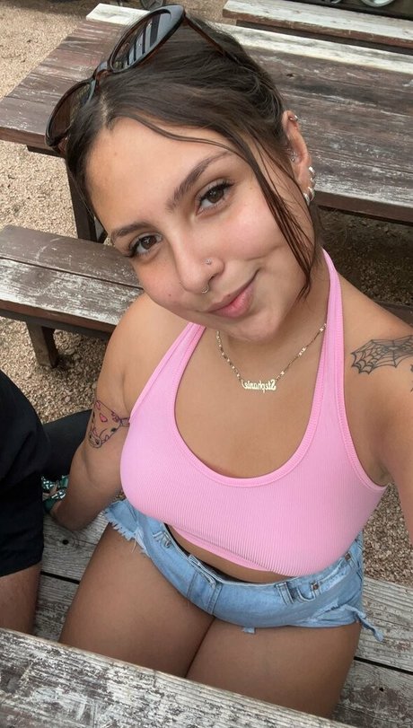 steph hot actress pic