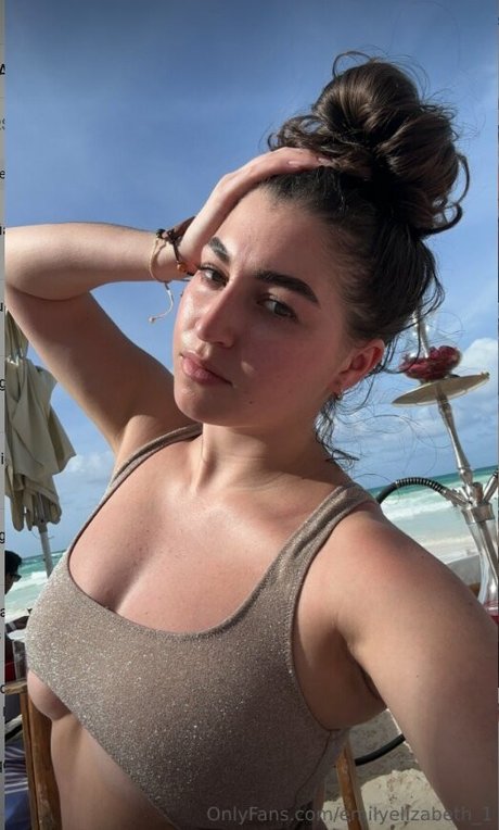emilyelizabeth 1 star nudes archive