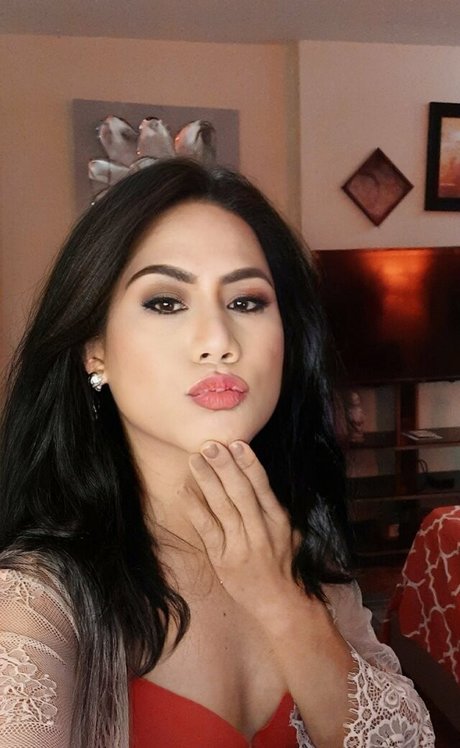 ayavonlee pornstar sexy pictures