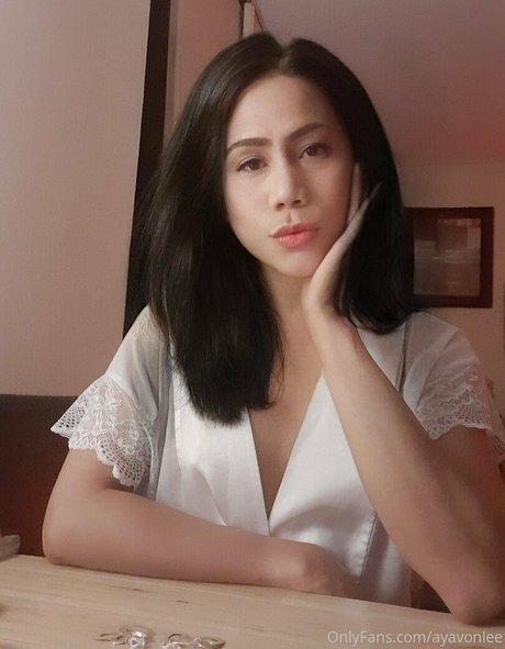 ayavonlee pornstar sexy pics