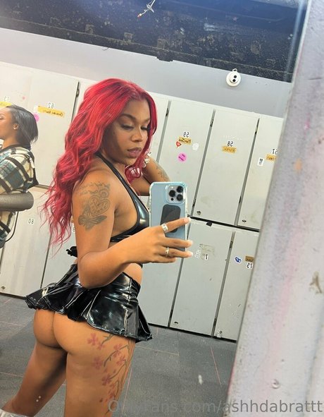 ashhdabrattt erotic pornstar gallery
