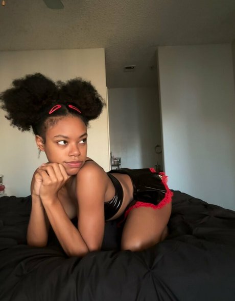 mochaanae pretty pornstar pictures