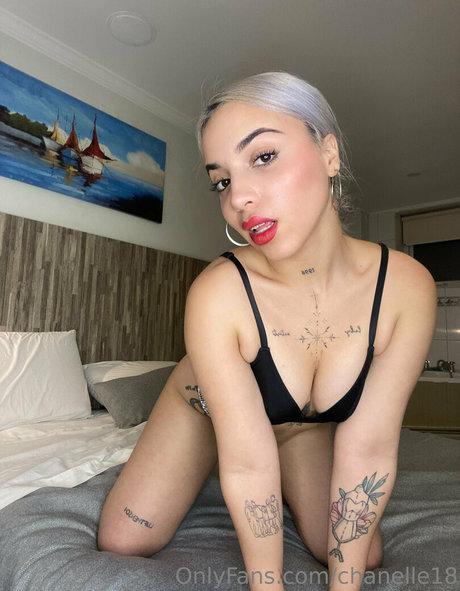 chanelle18 xxx star images