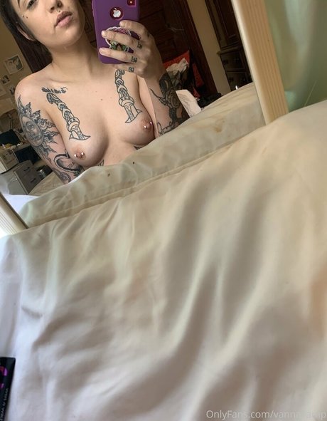 vannavamp pornstar beautiful pictures