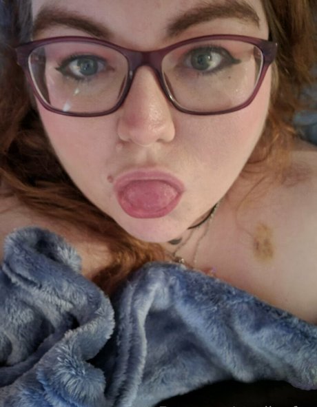 starlingfae model top photos