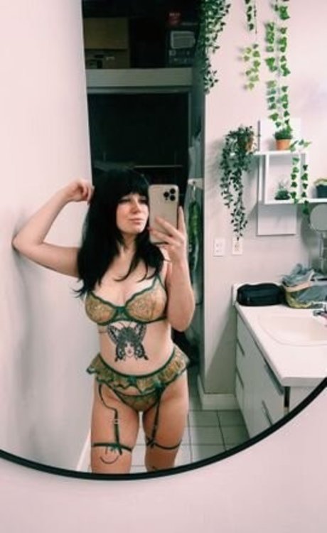 Heather Harvey erotic model galleries