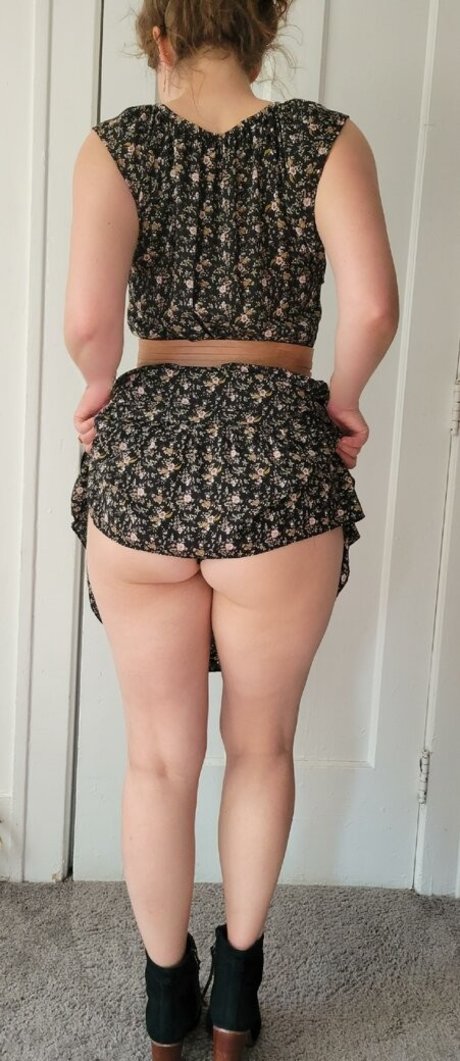 MarieAtwood pornstar nudes archive