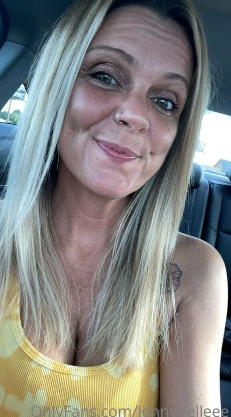 jennybelleee pornstar naked pic