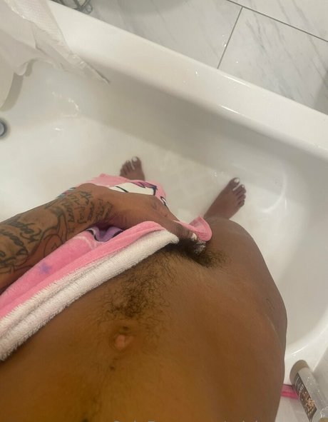 mickeymooh hot pornstar picture