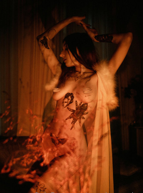 pppoisonnn ivy pornstar naked pics