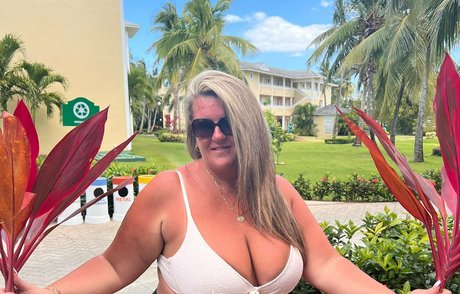 usexymariecaro free hd actress pictures