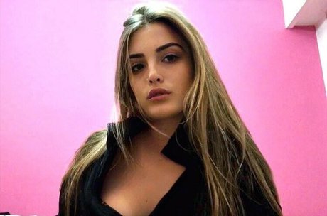 abby es model pretty archive