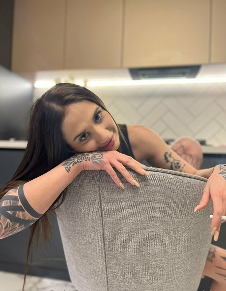 angelbabe ashley beautiful model pictures