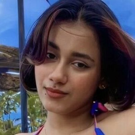 Senorita Sara exclusive model images