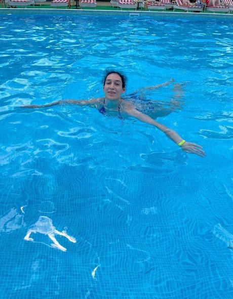 sasha simple star free galleries