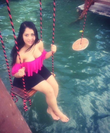 Jezz Angeles erotic actress pics