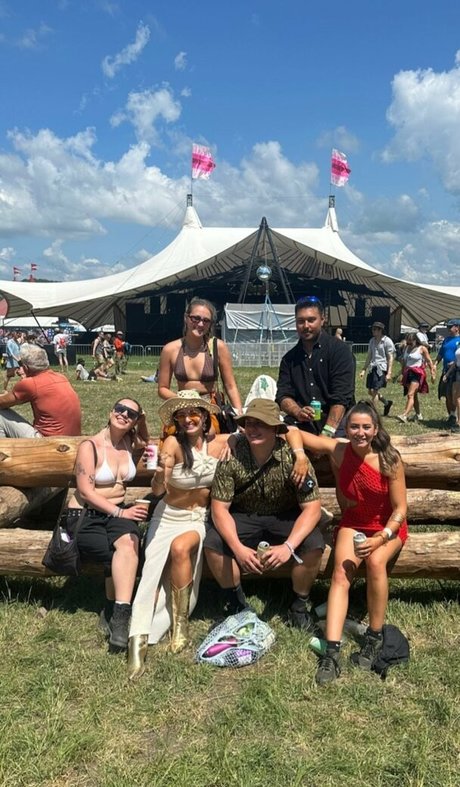 Brittany Carter top model img