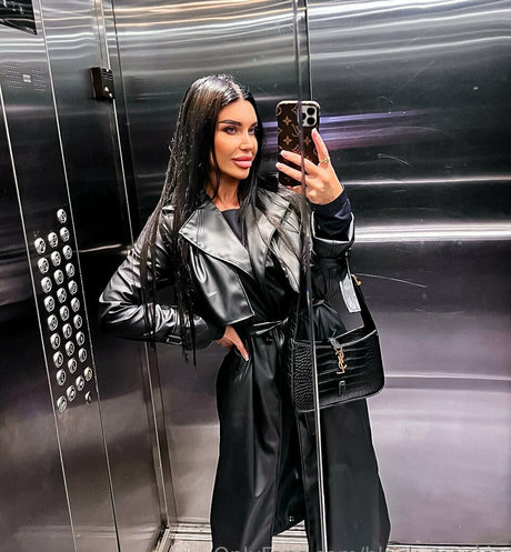 black monica star best pic