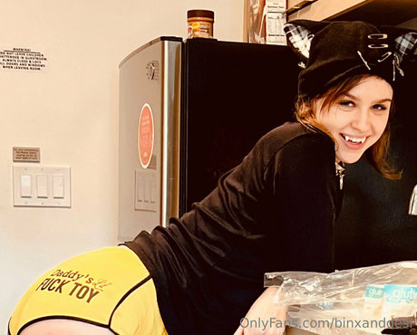 binxanddesi model nude archive