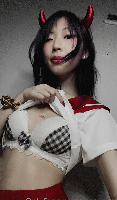 yinsdere star high quality photo