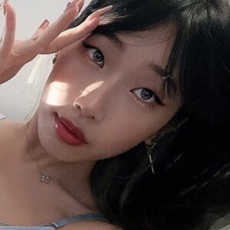 yinsdere nudes actress img