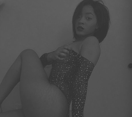 Tamicka model top archive