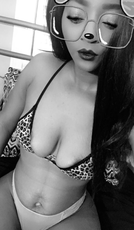 Tamicka star pretty pic