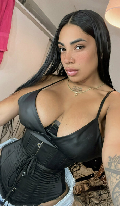 latinmodel star perfect images