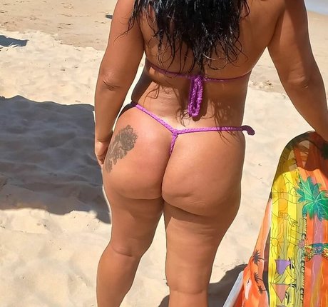 Maluquinha Dinha model erotic photos