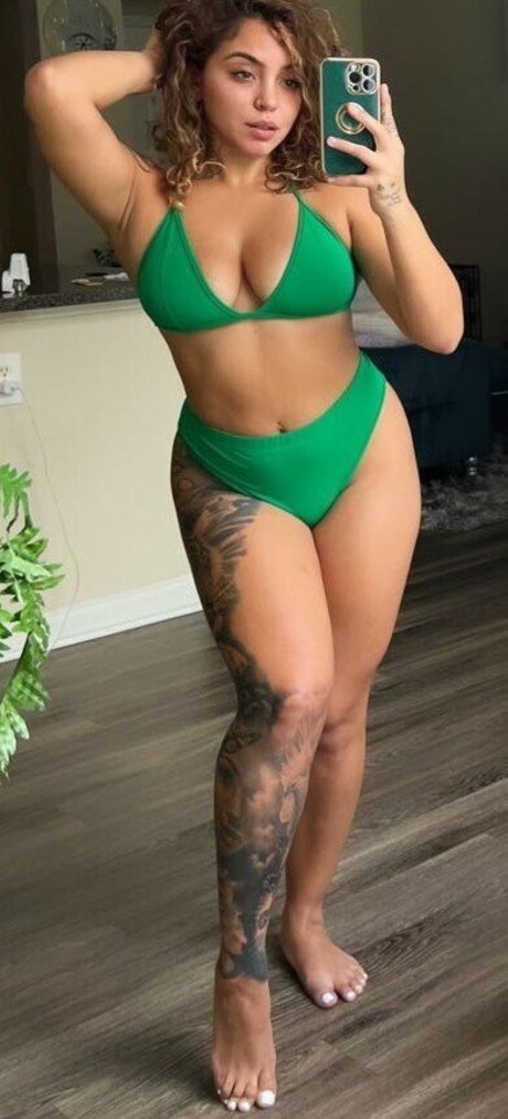 B mariee3 star naked picture