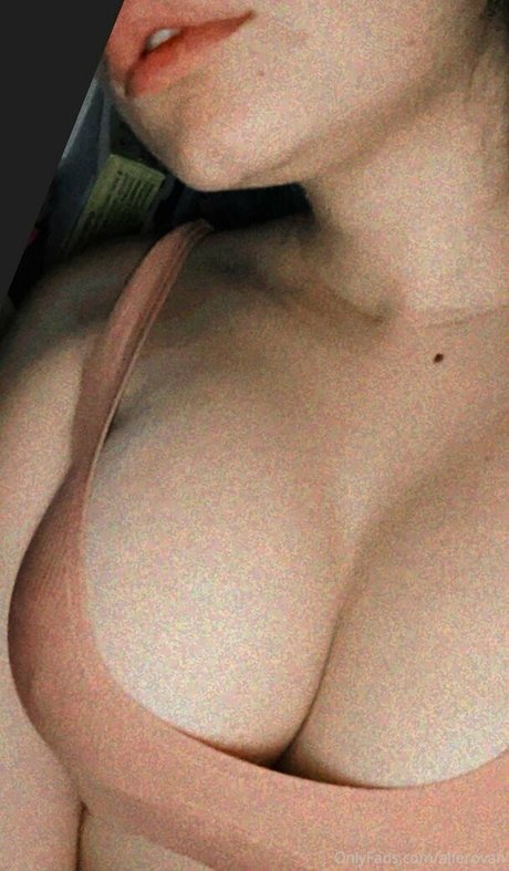 Kittyhere17 pornstar hot gallery