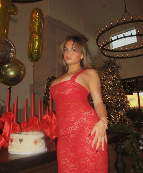 Sara Bella Harris star beautiful pic