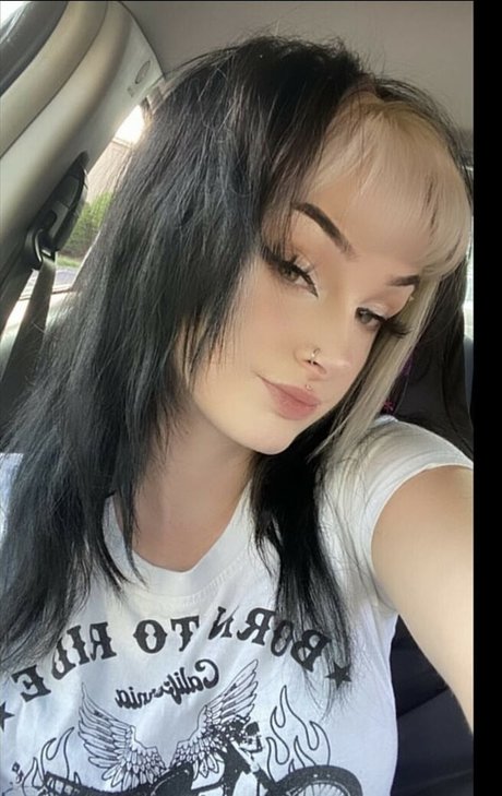 Succupus xxx actress pictures