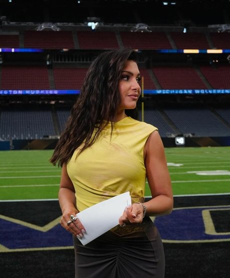 Molly Qerim star nude pictures