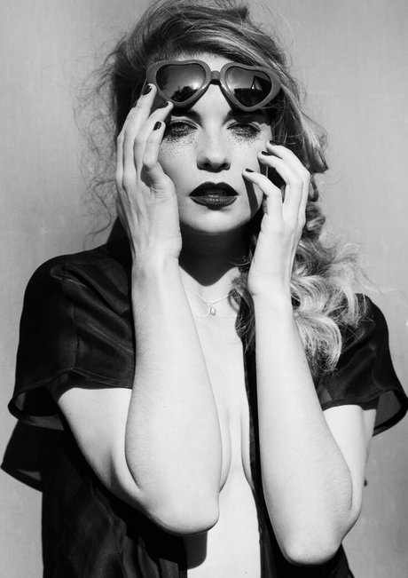 Annie Murphy pornstar photo