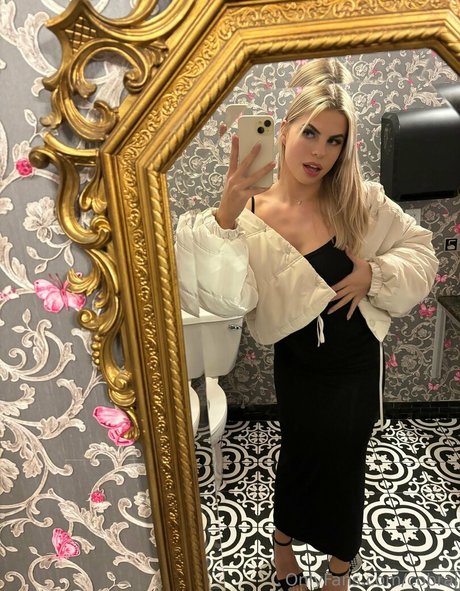 cobraj top pornstar image