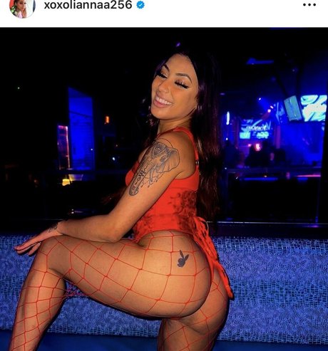 Xoxoviolet256 erotic model archive