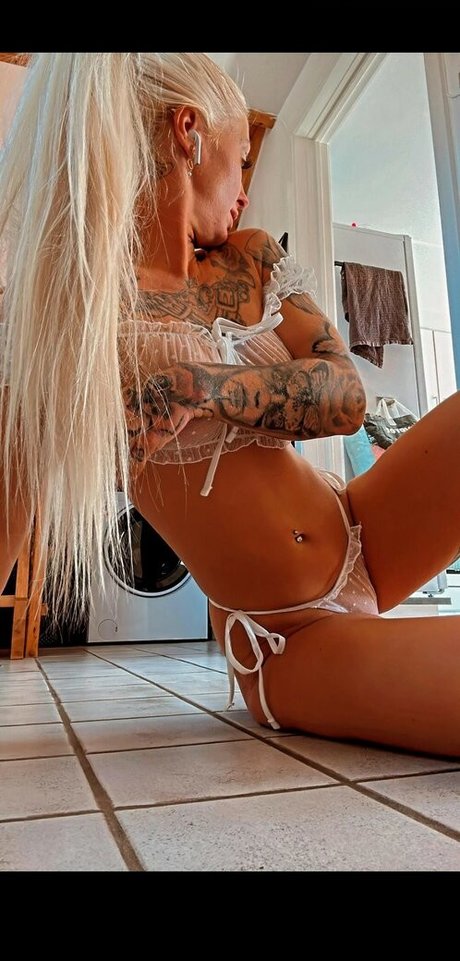 Mis spicy star hot galleries