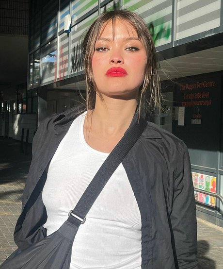 Alina Morozova porn star galleries