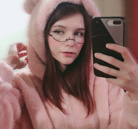 angejla porn model gallery